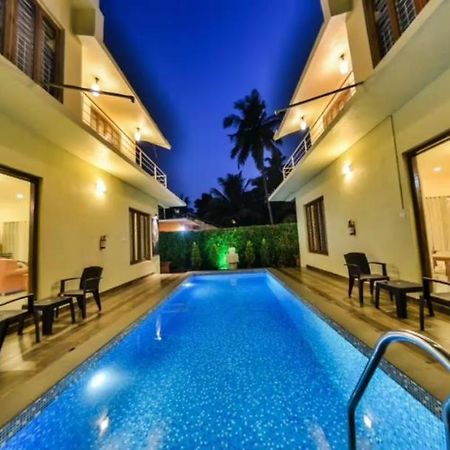 Prism Grand Villas 8Bhk With 2 Livings & 2 Private Pools Eski Goa Dış mekan fotoğraf